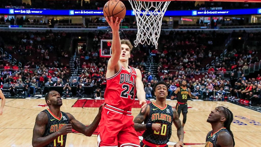 Lauri Markkanen teki Atlanta Hawksia vastaan 22 pistettä.