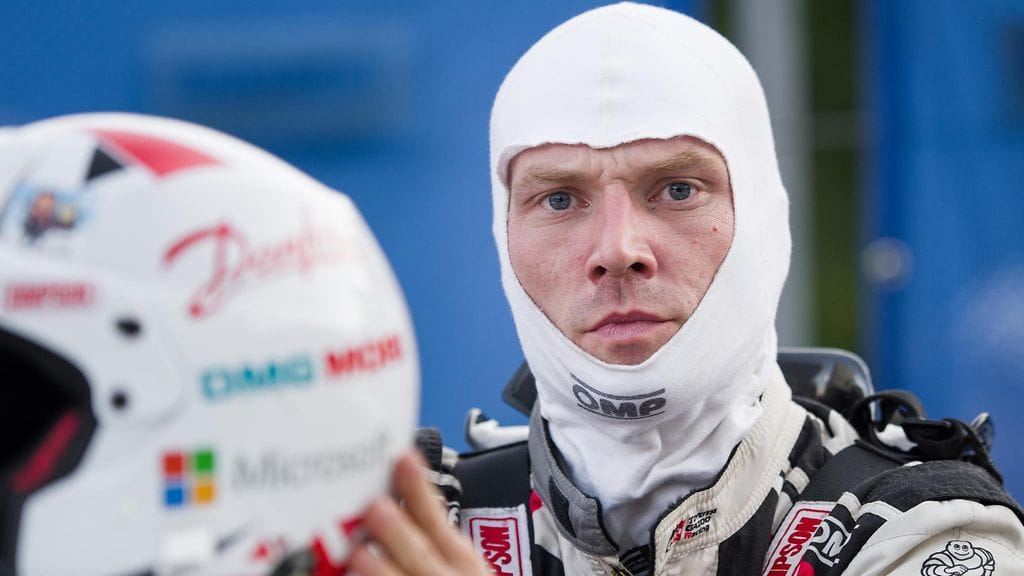 Jari-Matti Latvalalla on ollut vaikea alku Monte Carlon MM-rallissa.