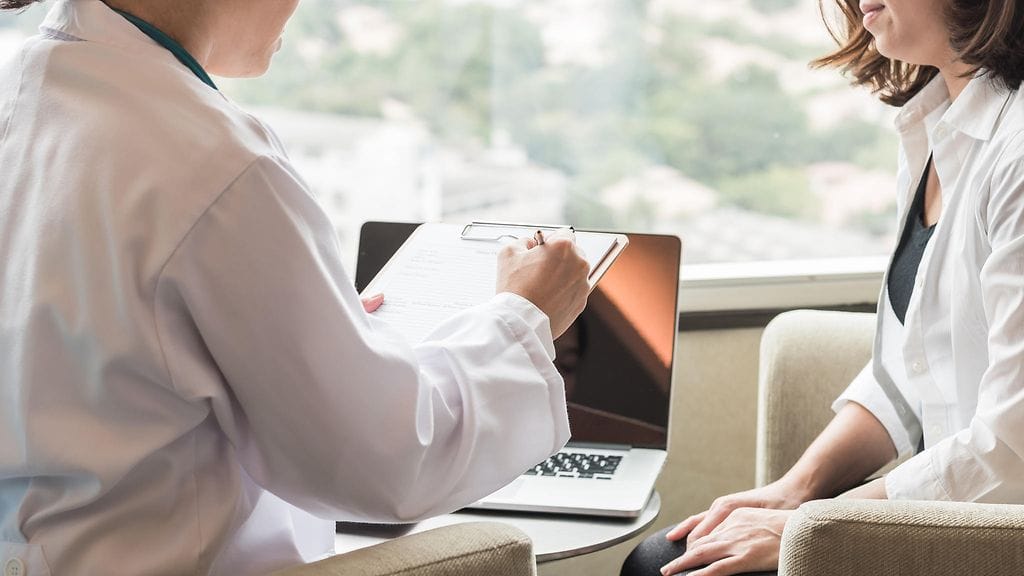 Lääkärin irtisanoutumisesta tiedotettiin hyvin erikoisella tavalla amerikkalaisella lääkäriklinikalla. Kuvituskuva.