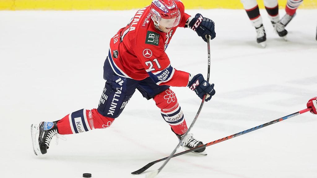 Tommi Santala teki KooKoota vastaan kaksi pistettä.