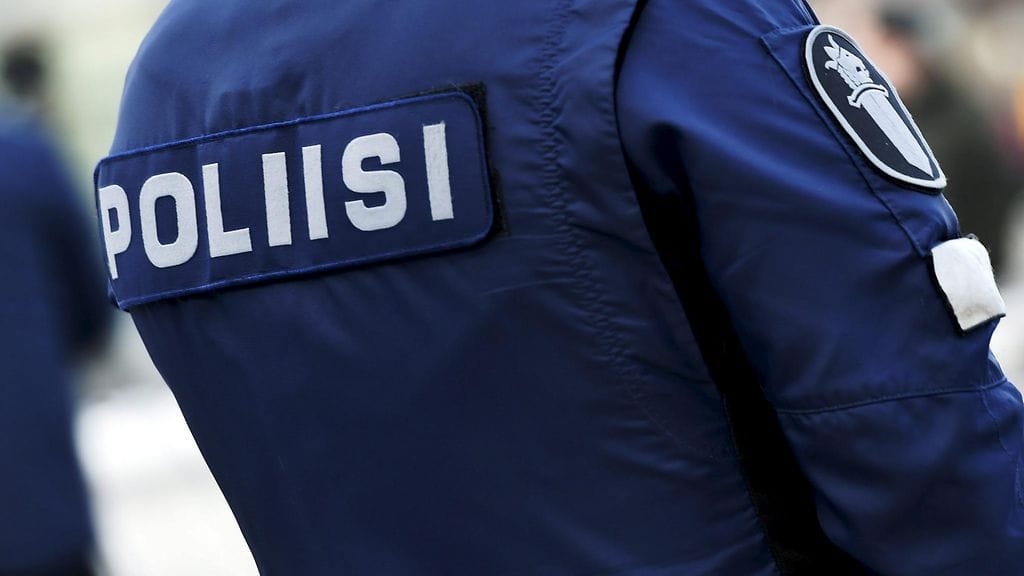 Kuvituskuva. Hämeen poliisi sai eilen alkuillasta tehtävän Hämeenlinnassa sijaitsevaan hampurilaisravintolaan.