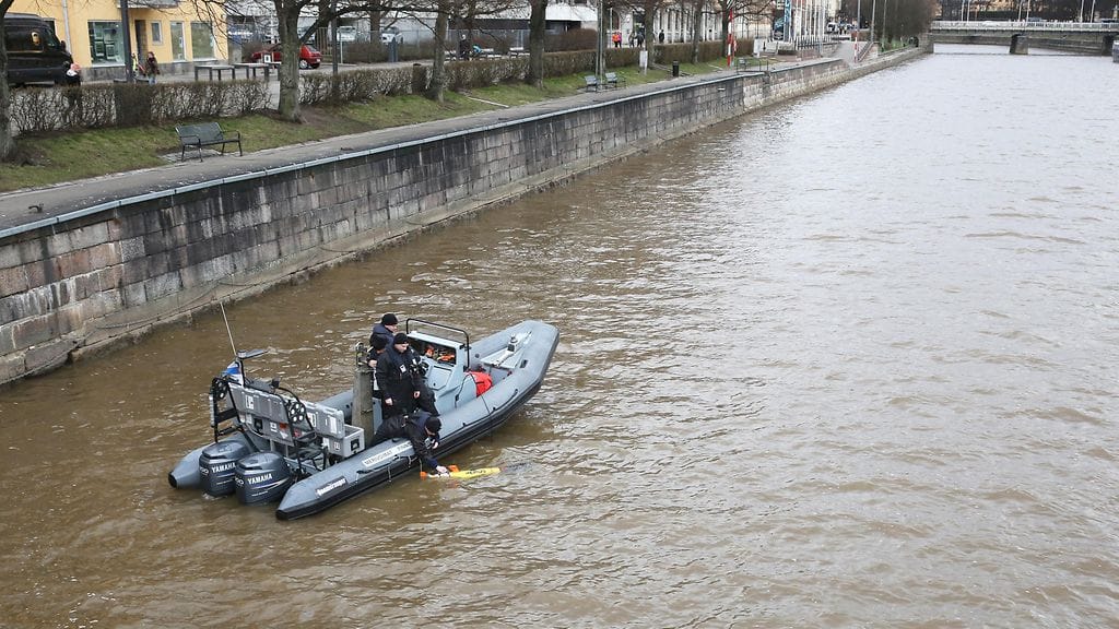 Remuksenlasku Nettiin kuva PV Nina Soini