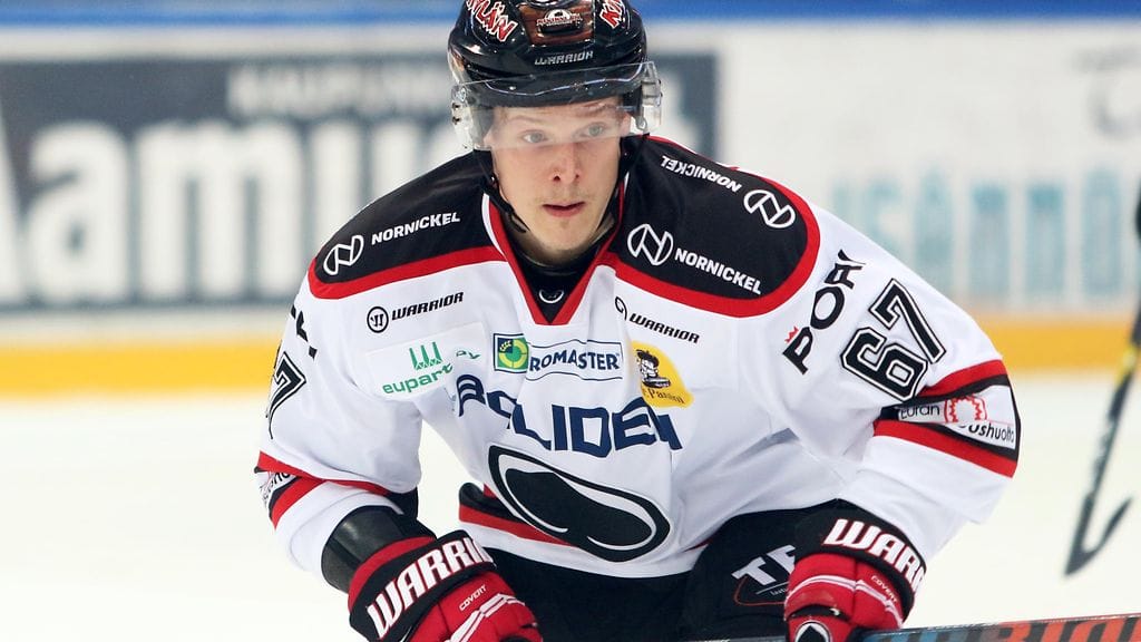 Severi Sillanpää saavuttaa merkkipaalun SM-liigassa.