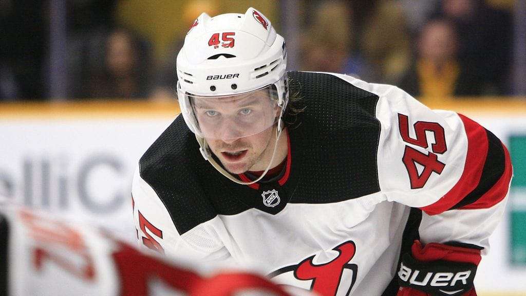 Sami Vatanen joutui jättämään Pittsburgh-ottelun kesken.