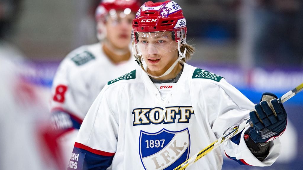 Iikka Kangasniemi puuttuu HIFK:n vahvuudesta torstain SaiPa-ottelusta.