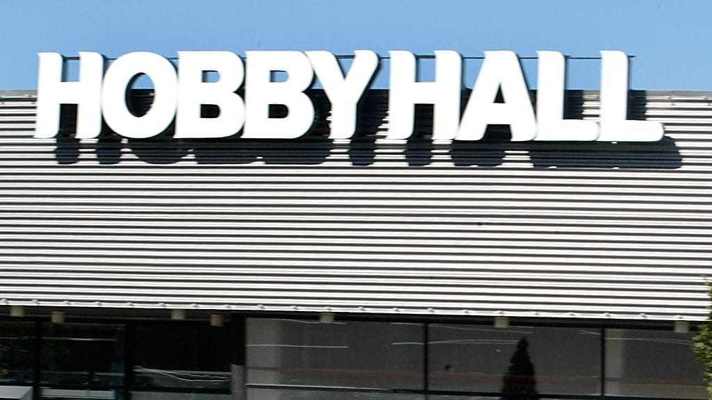 Hobby Hall sulkee Vantaan myymälänsä ja irtisanoo 64 ihmistä.