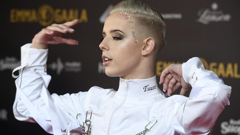 Osa enolaisista esikoislestadiolaisista ei hyväksy Laulutrinteellä esiintyvää Tuure Boeliusta. Tässä kuvassa Boelius Emma-gaalan punaisella matolla Helsingissä 2. helmikuuta 2019.