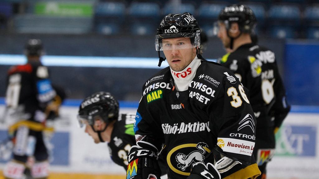 Jussi Jokinen saalisti heti paluuottelussaan pisteitä.