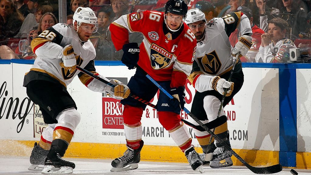 Aleksander Barkov teki Florida Panthersin nopeimman avausmaalin seuran kotiotteluissa koskaan.