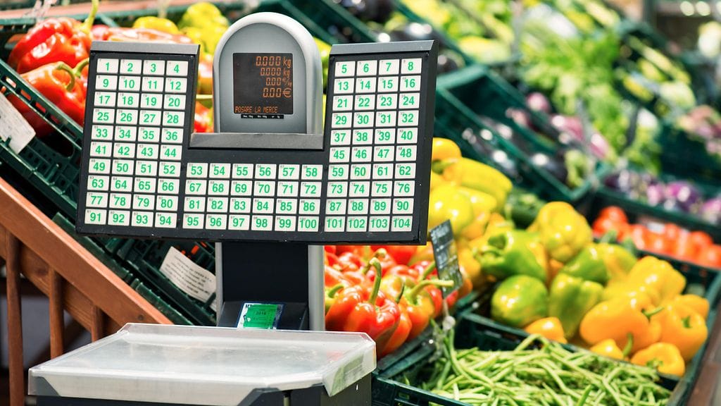 Nuori mies punnitsi pelikonsolin hedelmävaa'alla ja maksoi näin Playstation-konsolista vain vajaat 10 euroa. Hän sai ehdollista vankeutta.