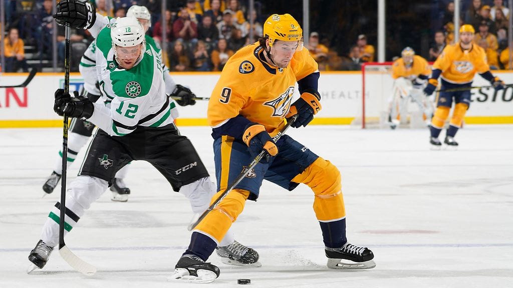 Filip Forsberg teki näyttäviä kynäilyjä Dallas Starsia vastaan.