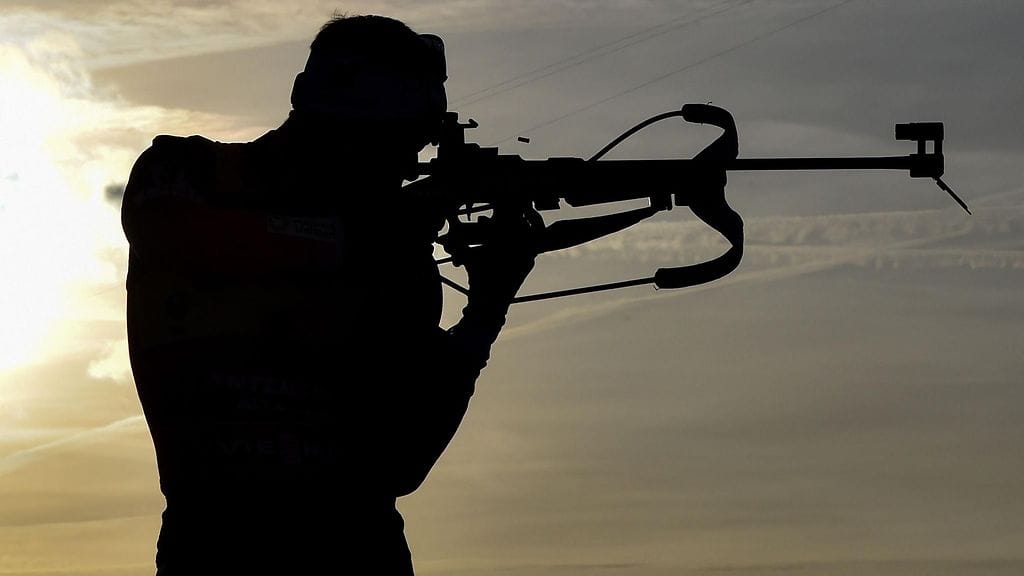 Kansainvälisessä ampumahiihtoliitossa kuohuu, sillä neljä työntekijää irtisanoutui torstaina.