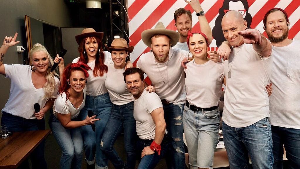 Tähdet, tähdet -tuotantokausi käynnistyi näyttävällä avausnumerolla.