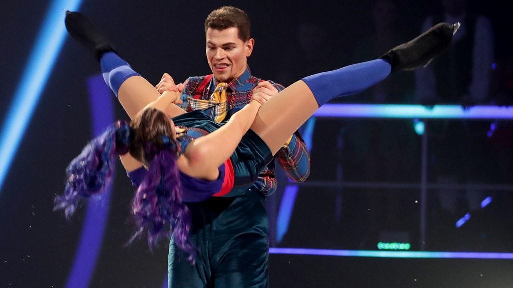 saara aalto dancing on ice (10)