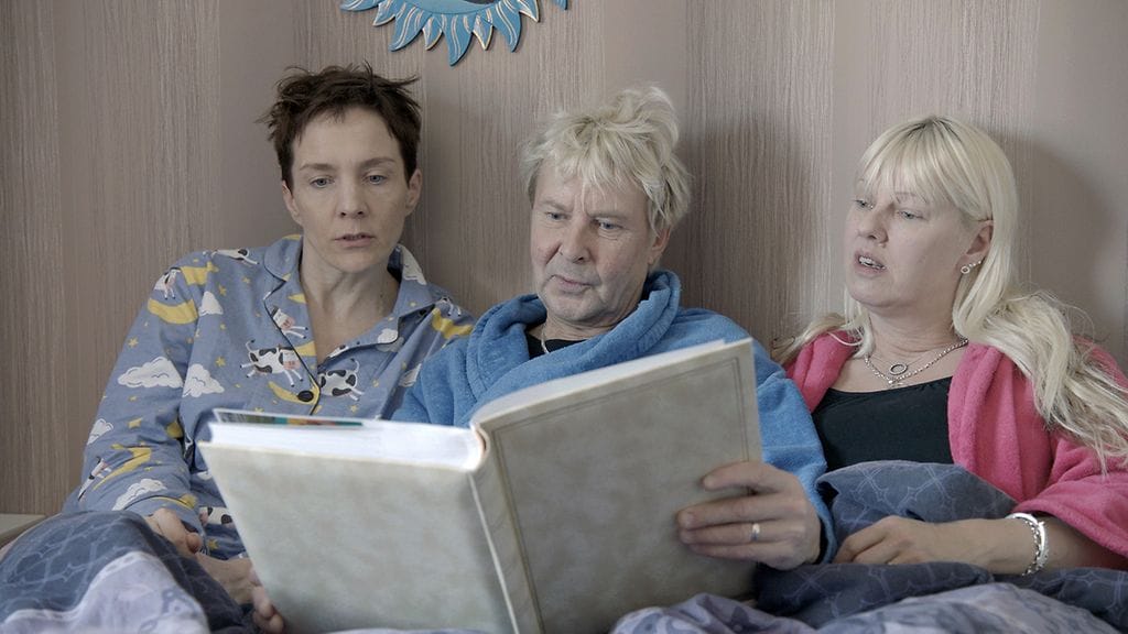 Maria Veitola, Matti ja Pia Nykänen.