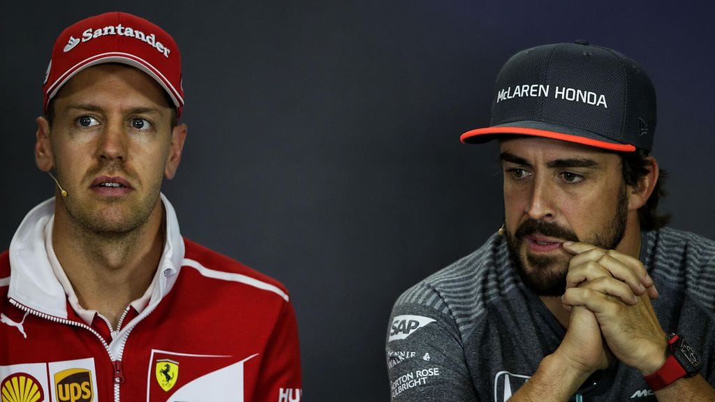 Fernando Alonso asettautui puolustamaan Sebastian Vetteliä.