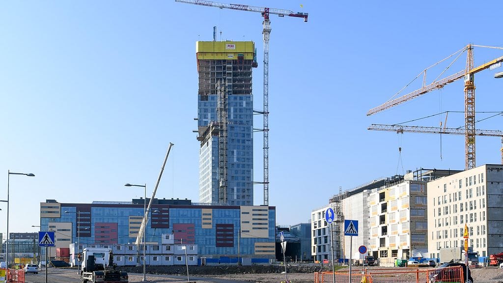 Kauppakeskus Redin kustannukset kohosivat vuoden viimeisellä neljänneksellä 11,1 miljoonaa euroa lisää. Tällä oli osaltaan vaikutusta SRV:n tulokseen.