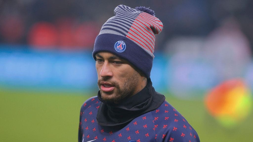 Neymar murtui kyyneliin syntymäpäiväpuheessaan.