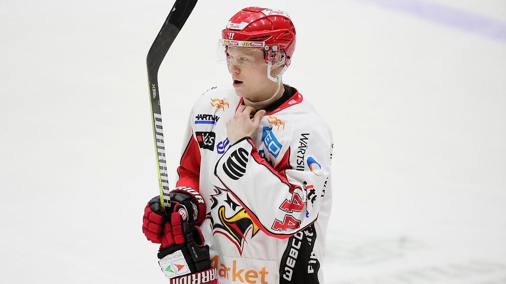 Aleksi Ainalin loukkaantuminen säikäytti Tampereella.