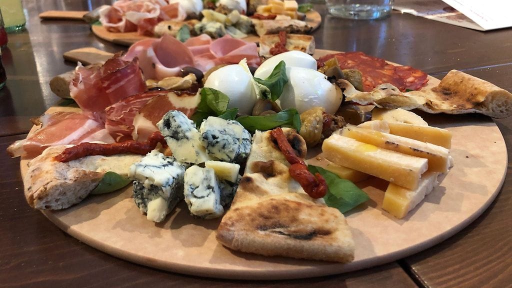 capperi raaka-aineet