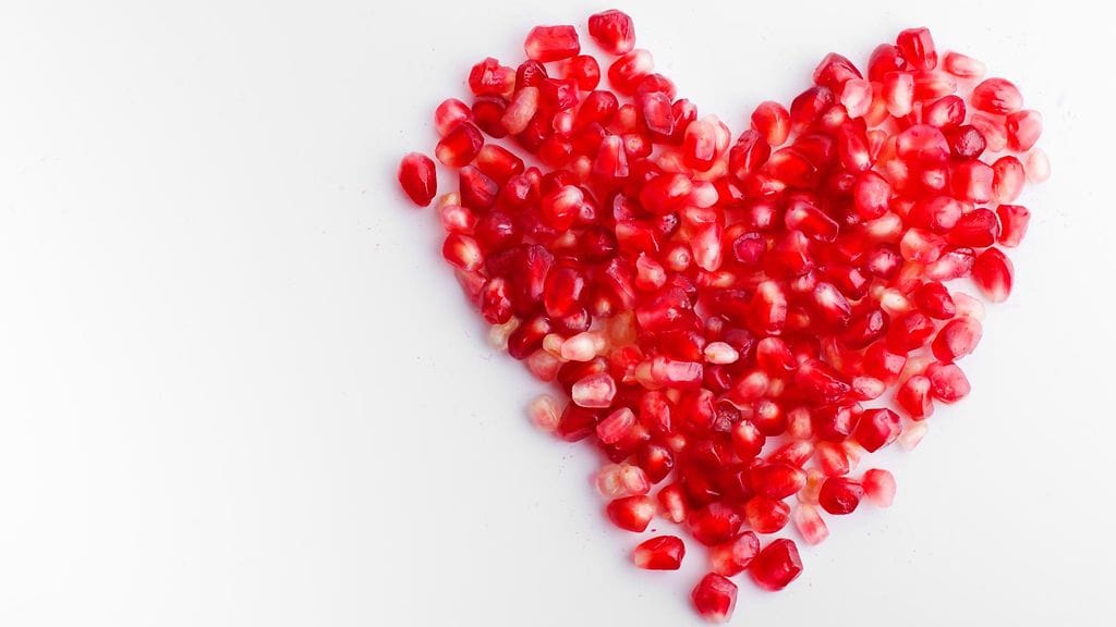 granaattiomenan siemenet