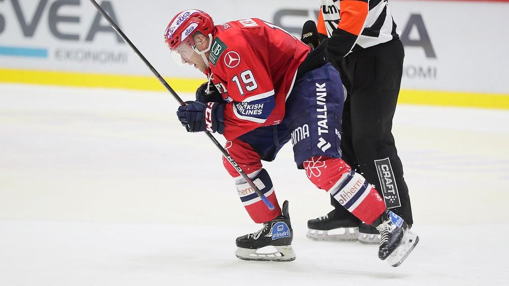 HIFK:n Juho Keränen loukkaantui TPS:ää vastaan 11. lokakuuta. Hän palaa kehiin Kärppiä vastaan.