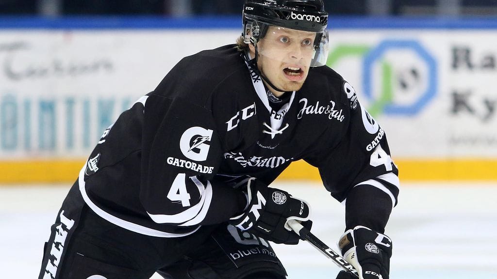 Oskari Siikin jäähy aiheutti ihmetystä Turussa.