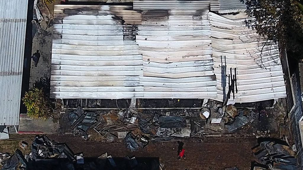 Ainakin kymmenen nuorta jalkapalloililjaa menehtyi tuhoisassa tulipalossa Brasiliassa Rio de Janeirossa.