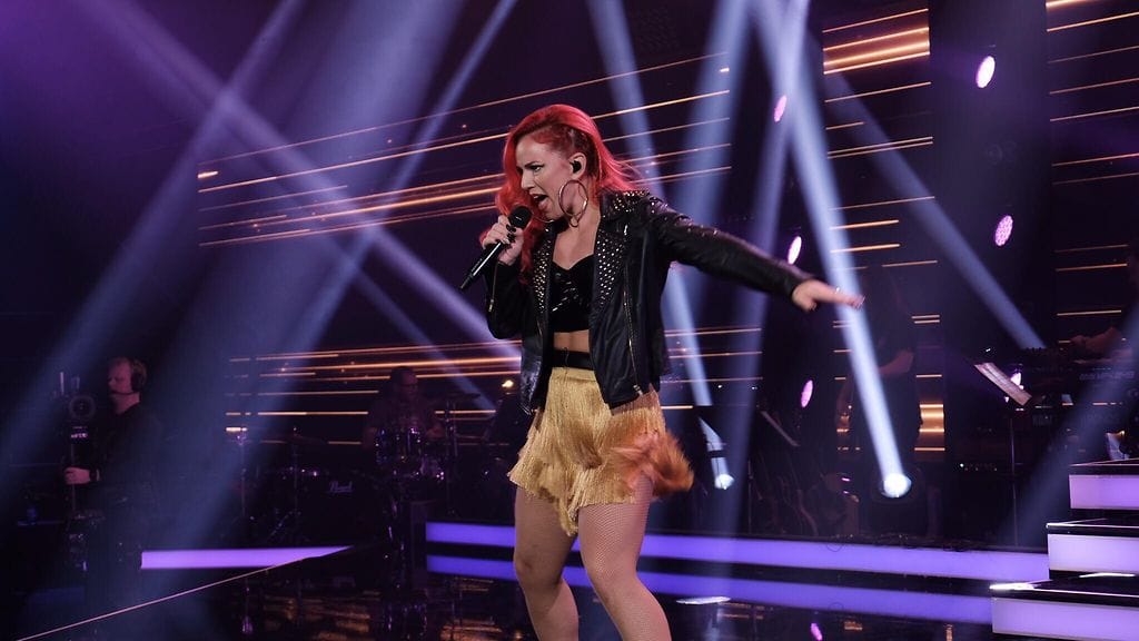 Petra Gargano esitti Tähdet, tähdet -ohjelman toisessa jaksossa Neljä ruusua -yhtyeen Hunningolla-kappaleen.