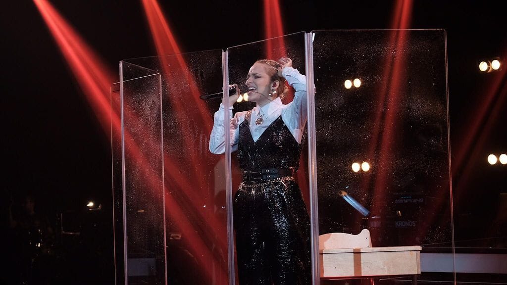 Ilta esitti Pikku G:n Romeo ja Julia -kappaleen.
