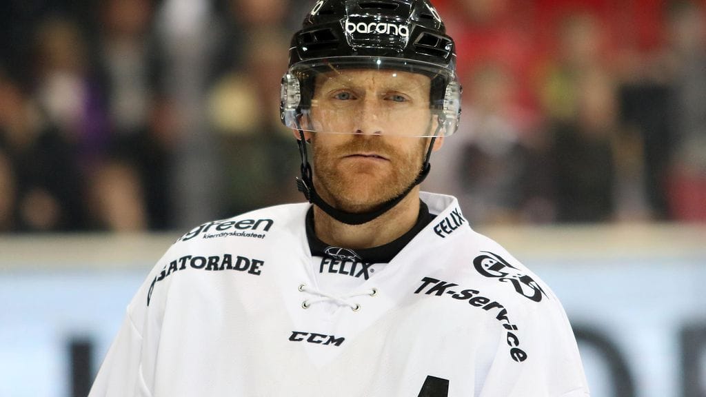 TPS juhlistaa uransa päättänyttä Henrik Tallinderia keskiviikkona.