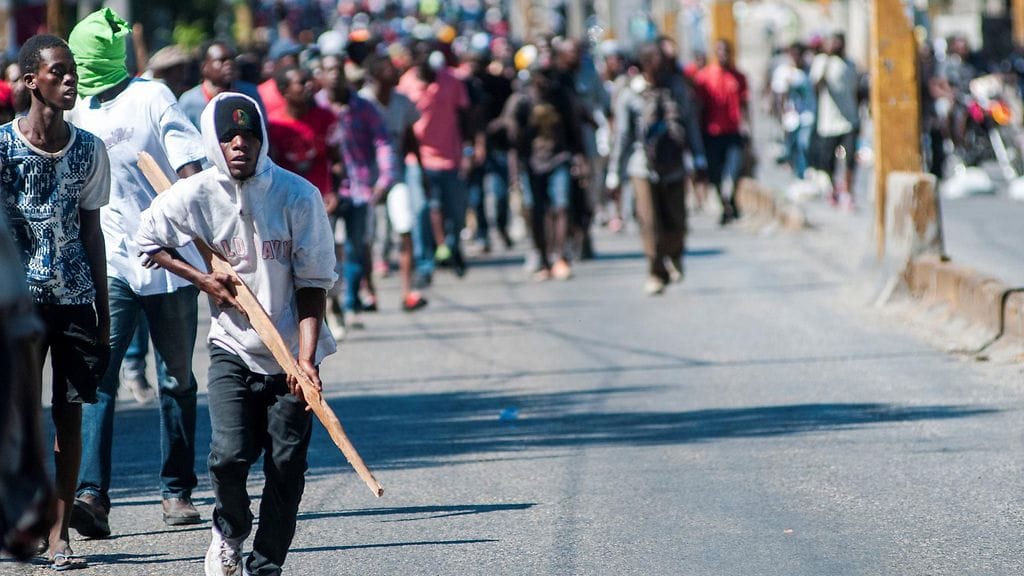 Haitin pääkaupungissa Port-au-Princessa ja muualla maassa on järjestetty viime viikosta lähtien mielenosoituksia.