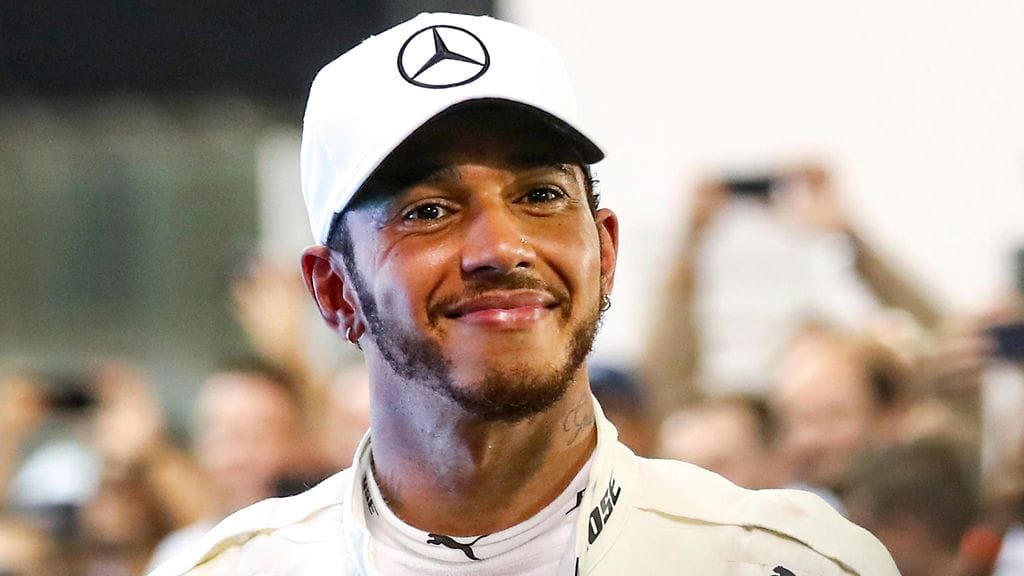 Lewis Hamilton pitää uudesta Mercedeksestä.