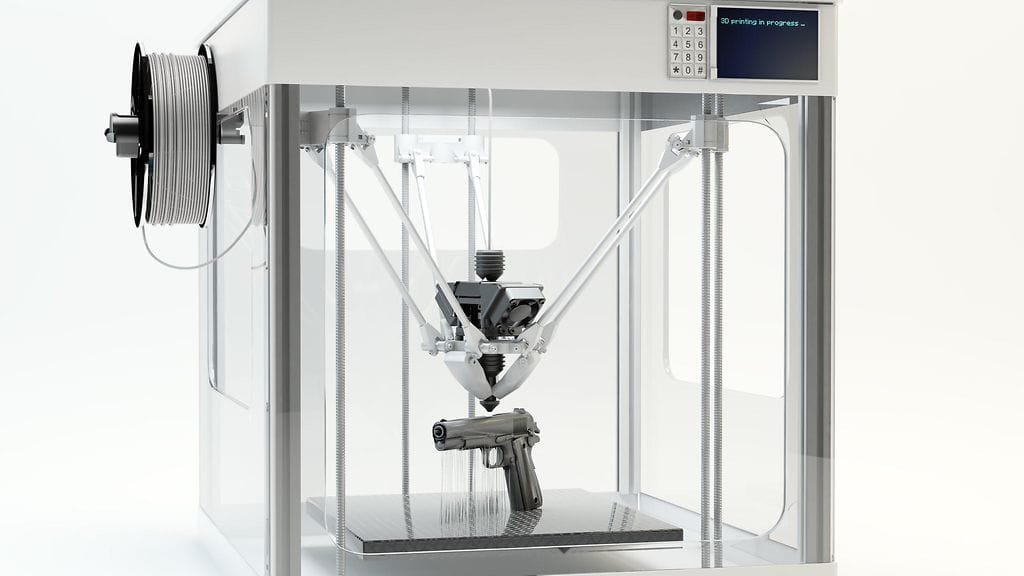 Yhdysvaltalaismies kiersi aseenkantokieltonsa ja 3D-tulosti itsellensä aseen. Kuvituskuva.