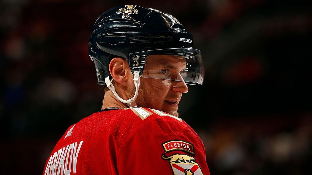 Aleksander Barkov näytti taitojaan voittomaalikilpailussa.