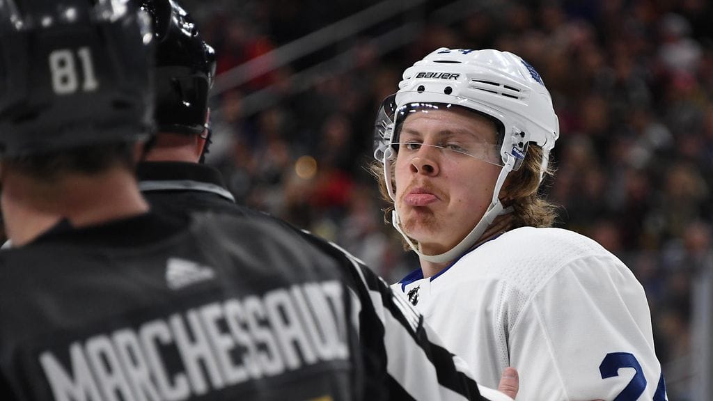 Kasperi Kapasen ilmeilyä Vegas Golden Knightsia vastaan.