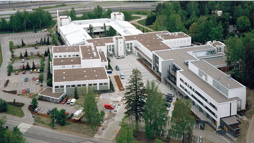 Espoon kaupunki kertoi rakennuksen huonosta kunnosta – Leppävaaran kampuksen muuton suunnittelu väistöön on aloitettu.