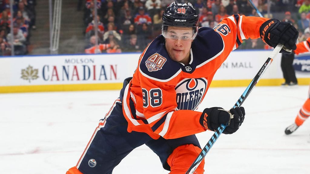 Jääkiekkoliiga NHL:ssä Edmonton Oilers on valmis kauppaamaan Jesse Puljujärven, kertoo TSN.