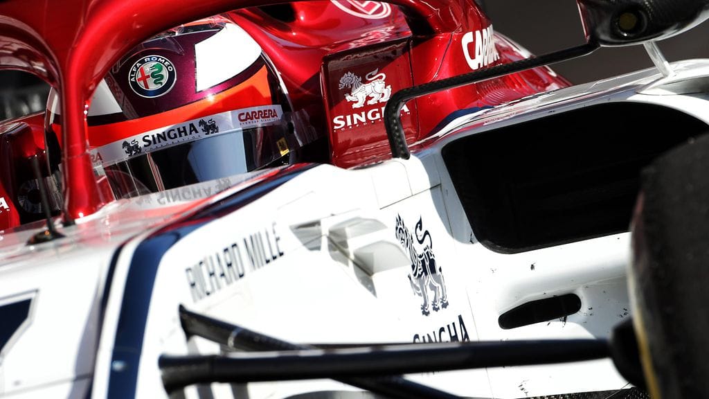 Kimi Räikkönen ampaisi radalle maanantaina Espanjan Barcelonassa F1:sten talvitesteissä.