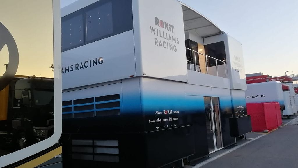 Williamsin autoja ei ole nähty vieläkään radalla F1-talvitesteissä.