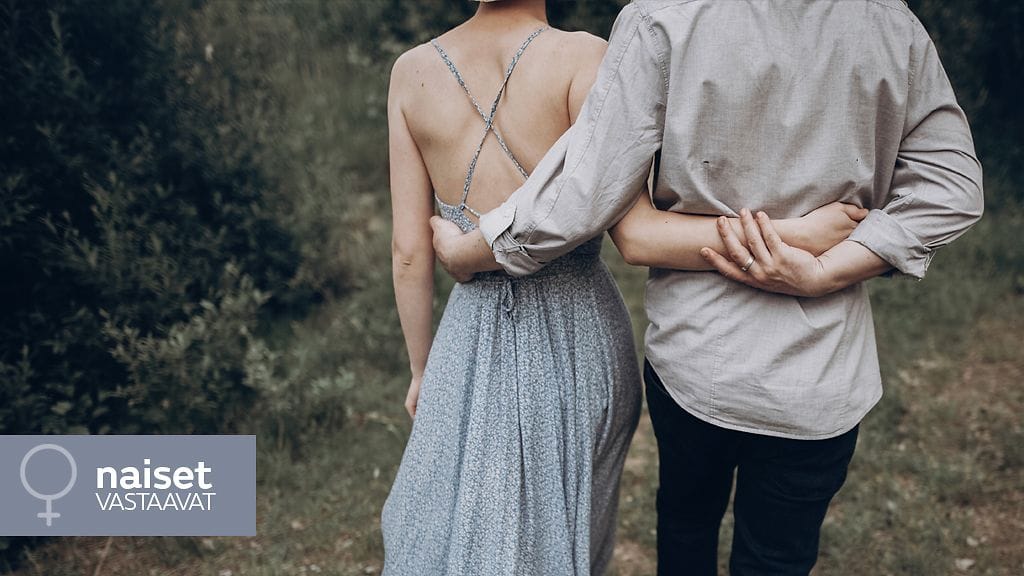 Juttusarjassa naiset vastaavat joka viikko kysymyksiin seksiin, ihmissuhteisiin ja muuhun elämään liittyen!