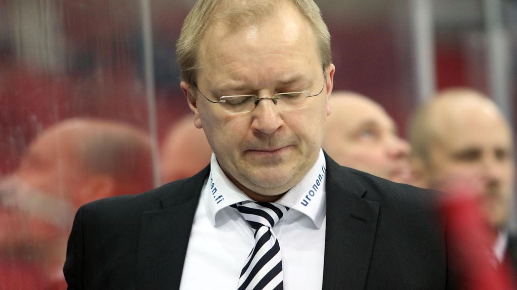 Kalle Kaskisen luotsaama TPS kärsi musertavan 1-6-tappion Kärppiä vastaan Oulussa.