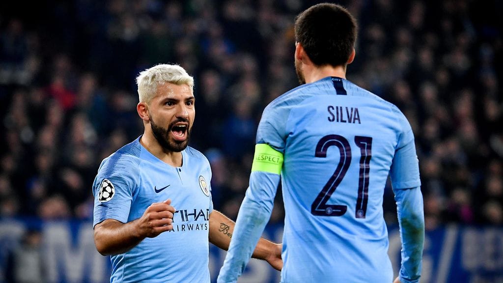 Sergio Agüero juhli iskemäänsä 1–0-maalia Schalken vieraana.