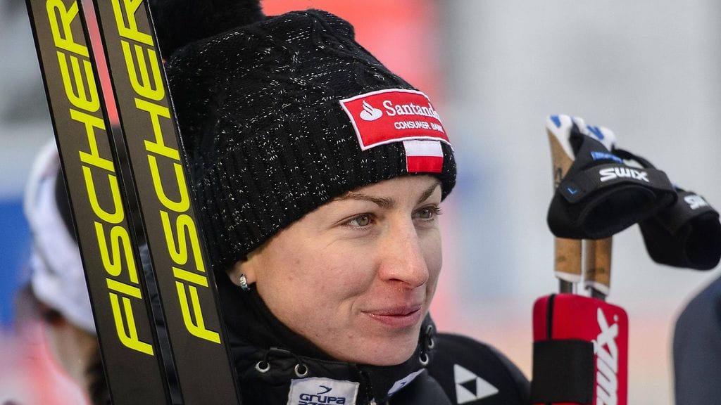 Puolan Justyna Kovalczyk tekee MM-Seefeldissä paluun kisaladuille.