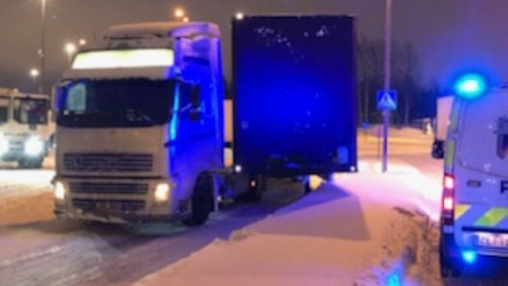 Irronnut rekkaperävaunu