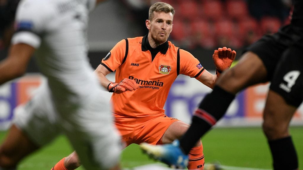 Lukas Hradecky pysäytti Krasnodarin lähentelyt avausjaksolla.