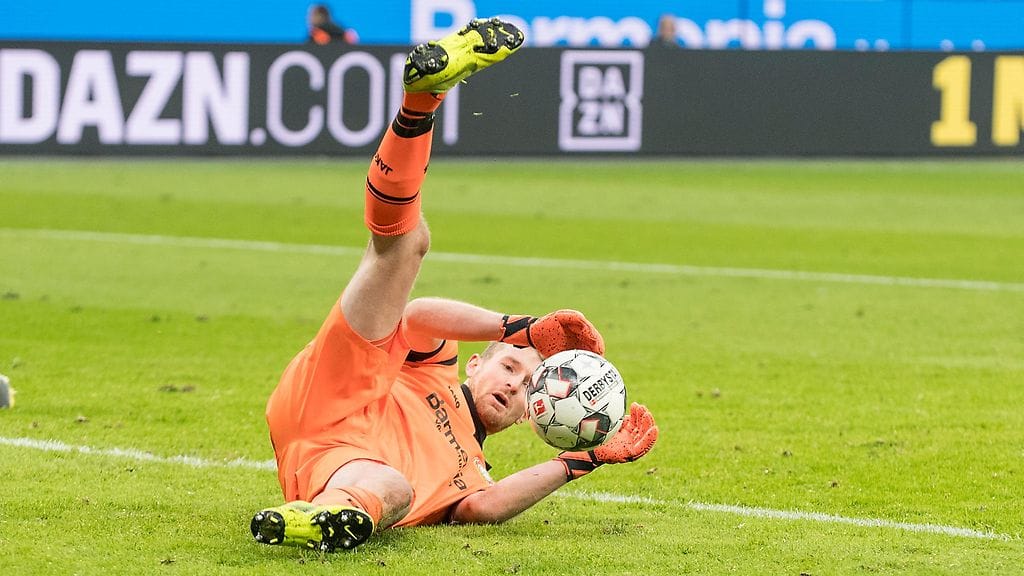 Lukas Hradeckyn edustama Bayer Leverkusen putosi jatkosta Eurooppa-liigassa.