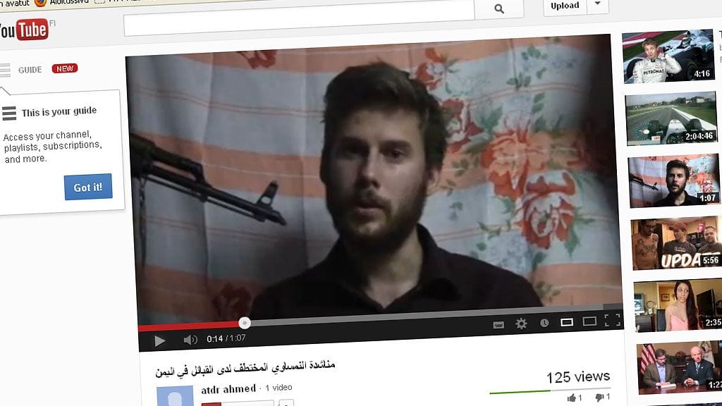 Jemenissä siepatusta itävaltalaisesta video netissä. Kuvakaappaus YouTubesta