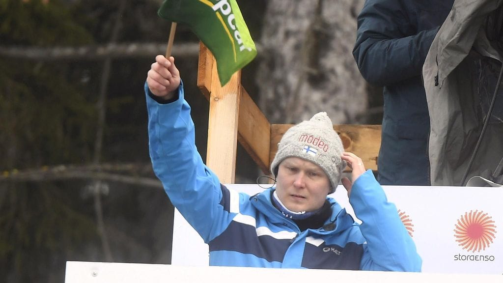 Lauri Hakola otti vastuun Suomen mäkimiesten epäonnistumisista.