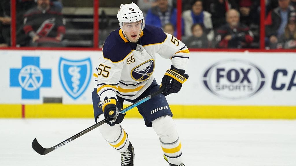 Rasmus Ristolainen väläytti kovuuttaan NHL-kaukalossa.